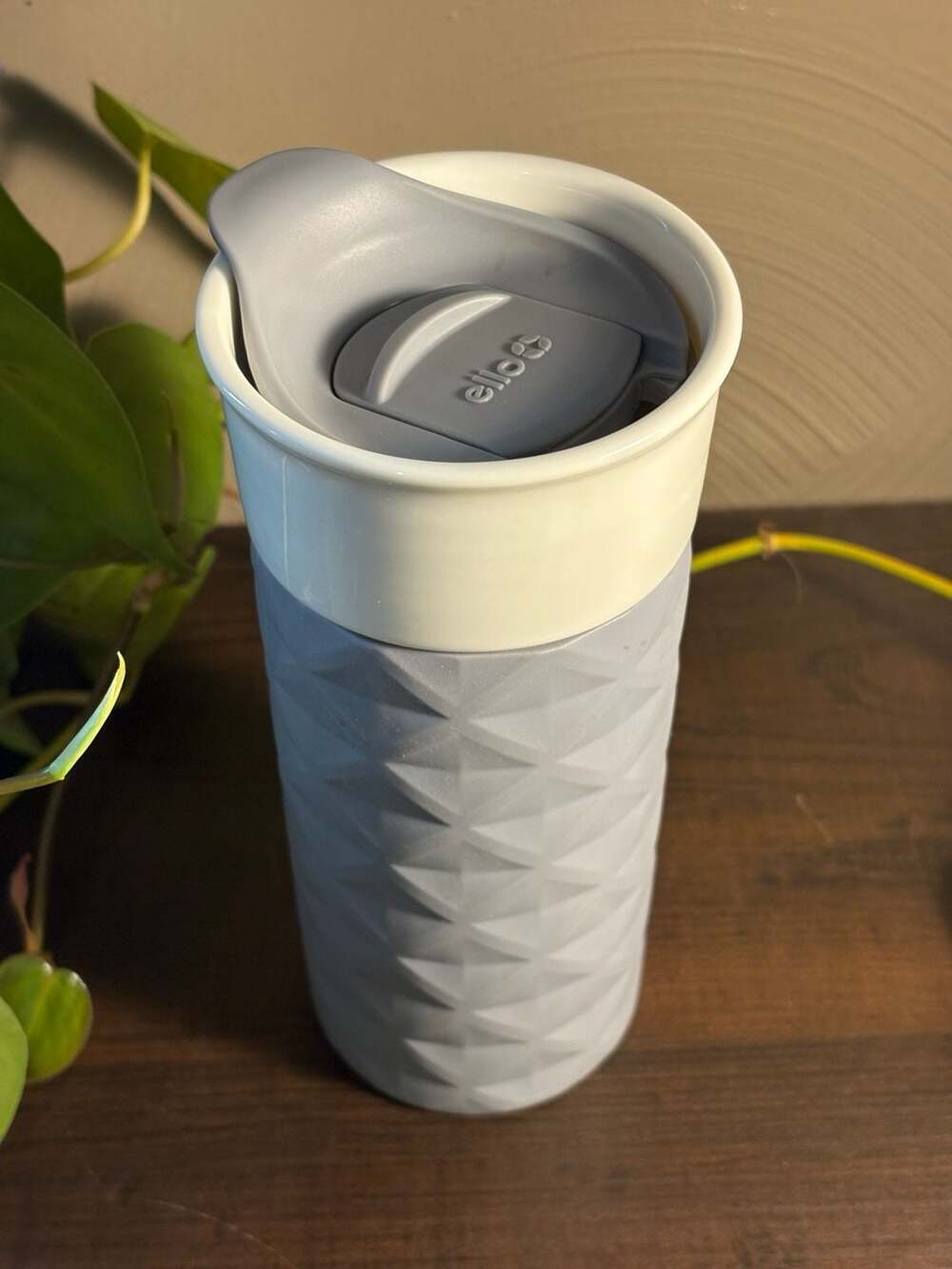 Ello Ogden 16oz Ceramic Travel Mug with Gray Silicone Diamond Sleeve